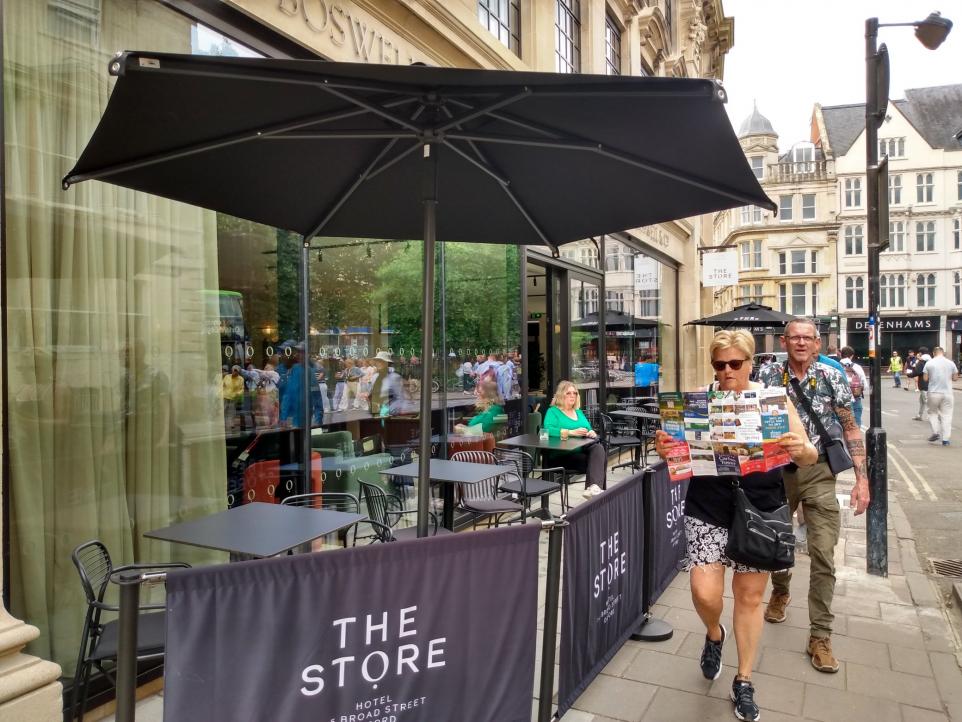 Concerns Raised About Oxford Hotel Pavement Tables